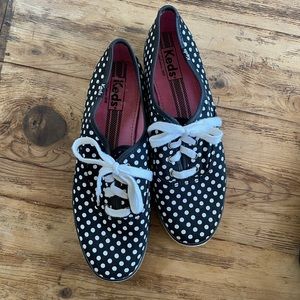 Black and white polka dot keds